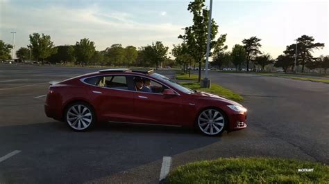 Tesla Launch Fun Model S Ludicrous Plus Mode 0 60 24s Youtube