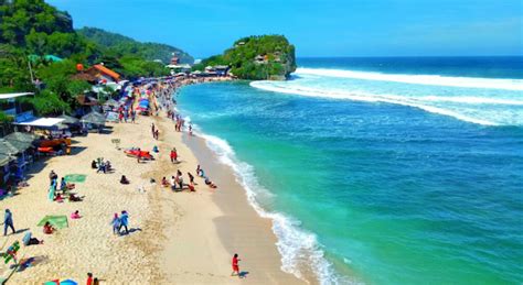 12 Wisata Pantai Jogja Paling Seru Yang Wajib Kamu Kunjungi