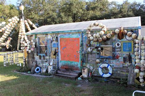 Hong Kong Willie Tampa Gallery Practices The Art Of Creative Reuse
