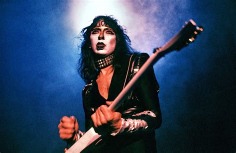 23 September 1982 Vinnie Vincent Is Hired As New Guitarist In Kiss