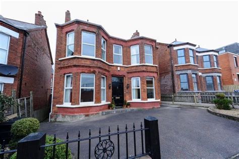 Homes For Sale In Drumkeen Court Belfast Bt8 Buy Property In