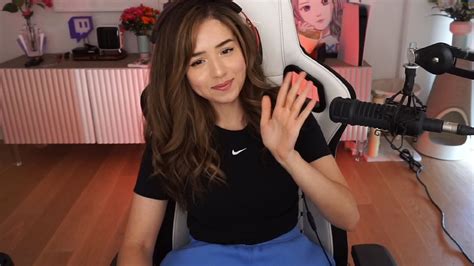 Covid Why Are People So Happy I Have Covid Pokimane Reacts To Wholesome Awards On Reddit