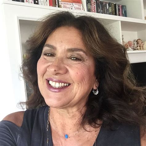 This is gülsim ali facebook page. Hülya Darcan Kimdir ? - Okunaklı Biyografi Merkezi