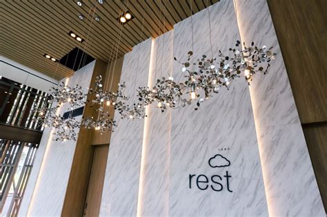 นัก ก.ม.ไซเบอร์ เตือนเล่น คลับเฮ้าส์ ระวังผิด พ.ร.บ.คอมฯ ถูกนำเสียงไปใช้ในทางเสียหาย ตร.ตามรวบเอเย่นต์ซุกยาบ้าเกือบล้าน. เรสท์ บางใหญ่ คลับเฮ้าส์ | บริษัท วี.บิวเดอร์ จำกัด