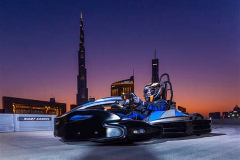 Ekart zabeel is the perfect place for a challenge with friends, a fun family activity, or a memorable afternoon, with your coworkers for the perfectly organized corporate event. The Dubai Mall Has A Very Cool New ROOFTOP Race Track!