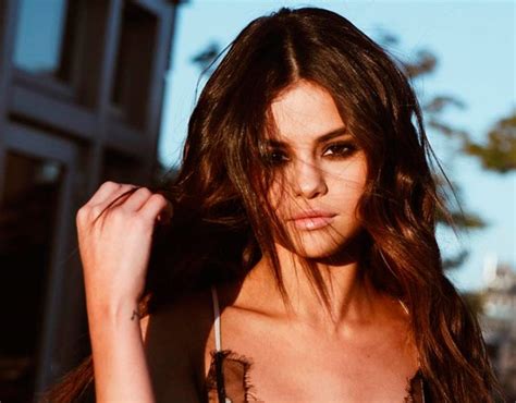 selena gómez habla por primera vez de su exnovio justin bieber red17