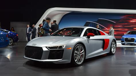 Audi Sport Edition R8 Colorfully Introduces New
