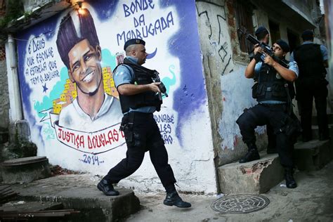 Life In The Favelas Of Rio De Janeiro Abc News