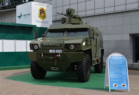 analysis new combat vehicles and military equipment of belarus army at military parade 2020