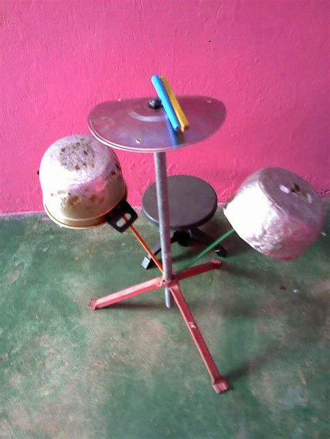 Prepare Algunos Instrumentos Musicales Con Material Reciclable Les