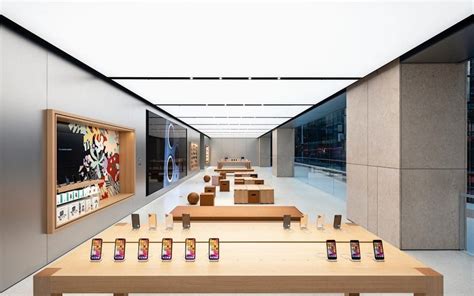 Apple Store Sydney Joins The Rest As Open Again Pickr