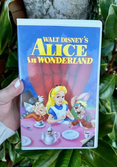 Vintage Walt Disney Alice In Wonderland Vhs Movie Black Diamond The