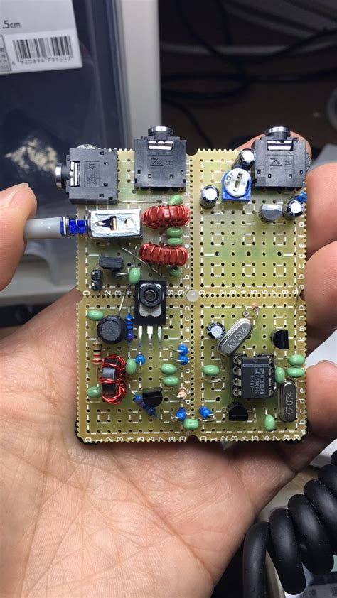 A Simple And Low Cost Ft8 Transceiver Q R P E R