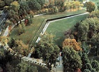 Vietnam Veterans Memorial, Washington D.C, US by Maya Lin- The black ...