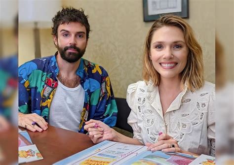 Elizabeth Olsen And Robbie Arnett Had A Secret Wedding Before Covid 19