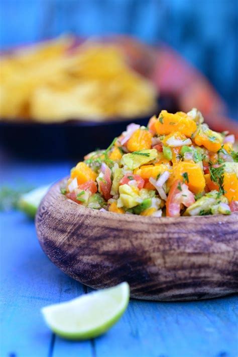 I love salsa as a yummy way to jazz up veggies and chips or as a topping for chicken fajitas, but i'm the first to admit that the classic tomato version can get a little tired. everyday musing: Mango Avocado Salsa | Mango avocado salsa ...