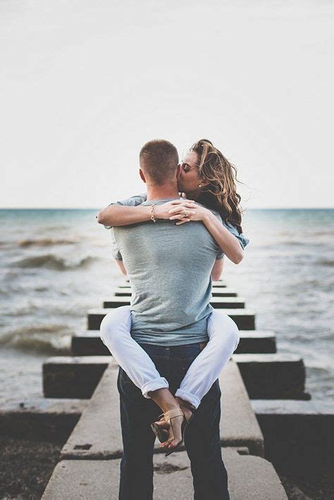 100 Cute Couples Hugging And Kissing Moments Poses Cute Couples Hugging Engagement Photos
