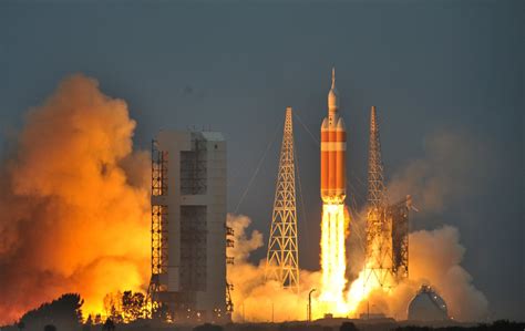 Video And Photos Orion Flight Brings Humans One Step Closer To Mars