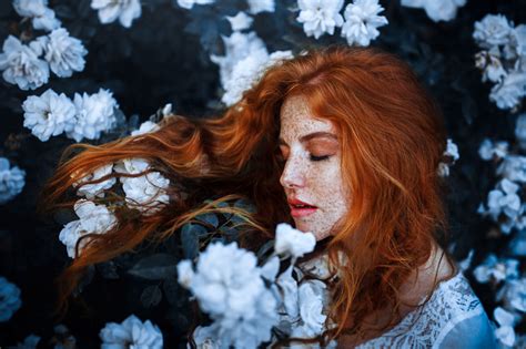 wallpaper model redhead women outdoors lipstick freckles flowers 2048x1365 cumberbatch