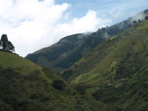 Climas De Ecuador Clima Mesotérmico Semihúmedo