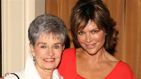 Lisa Rinna Reveals Her Mom Lois 93 Suffered A Stroke