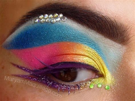 Rhinestone Eye Makeup Maryam Maquillage Marilyn Makiaj Isnt Afraid Of Color Crazy Eye