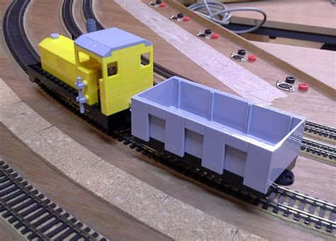 Lego Train On Oo Gauge Chassis 3 A Small Train Built From Flickr