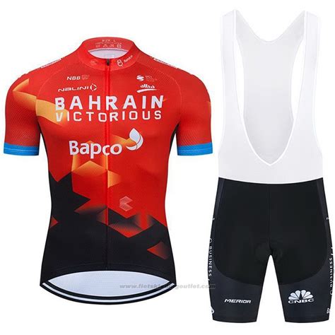 The bahrain victorious team competing at the tour de france says it was raided by french police on the eve of thursday's stage. 2021 Fietskleding Bahrain Victorious Rood Korte Mouwen en ...