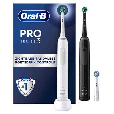 Oral B Pro 3 3900 Electric Toothbrushes Black And White Duo Pack Oral B Uk