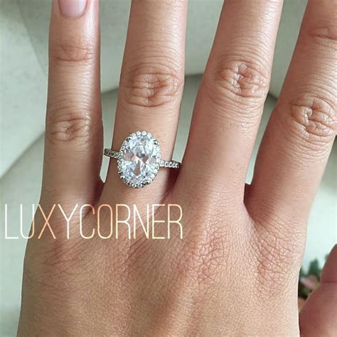 If you want a 2 carat diamond engagement ring, don't just limit yourself to a round brilliant diamond, cushion cut, or an oval diamond of brilliant cut looks absolutely stunning and elegant in a 4 prong setting of white gold. Oval Halo Engagement Ring, Oval Engagement Ring, Wedding ...