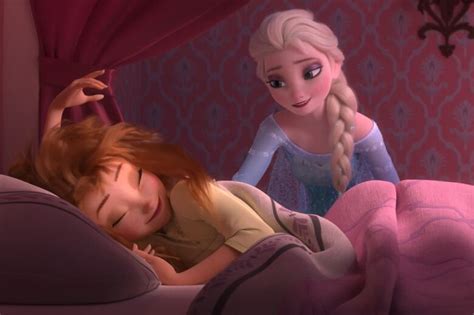 Evil Elsa Frozen Producer Reveals Films Original Ending Cbc News