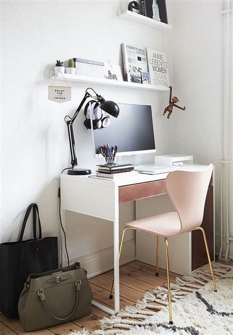 20 Simple And Stylish Workspace With Ikea Micke Desk Homemydesign