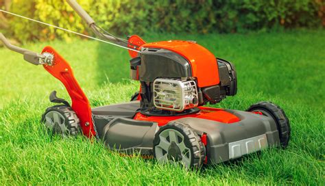 Most lawn mower mechanics have a price list for common repairs and charge $45 to $100 per hour for larger repairs. When Your Lawn Mower Won't Start After Winter Is Over ...
