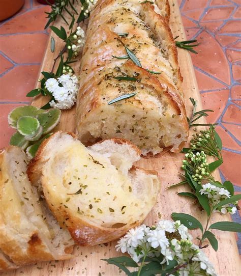 Pin By Helliott ☆ On Food Make Garlic Bread Aesthetic Food Food