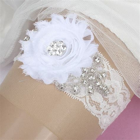 new arrival vintage white flower bridal garters sexy crystal beaded bridal wedding lace leg