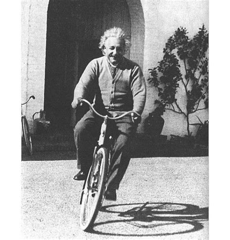 If Youre Smart You Ride A Bike Albert Einstein Einstein Albert