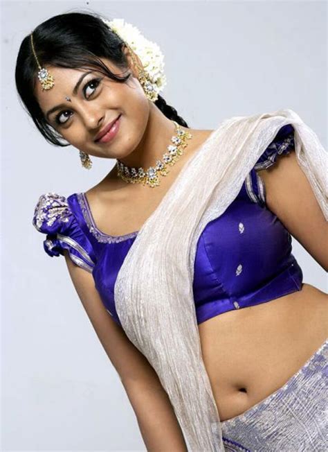 Latest Movies Gallery Tamil Actress Meenakshi Hot New Pics