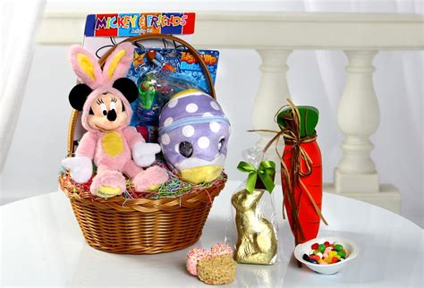 creating an egg stra special easter with help from disney floral and ts disney parks blog