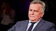 Günther Krause geht als erster Politiker ins Dschungelcamp - WELT
