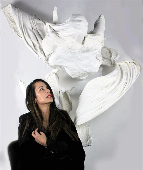 Breathe Sculpture By Jasmine Pradissitto Inspiring City