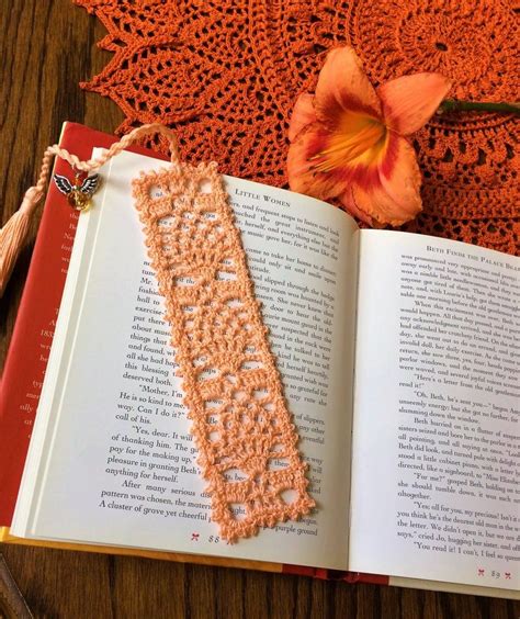 How to start Crocheting with Crochet Thread - Bookmark 