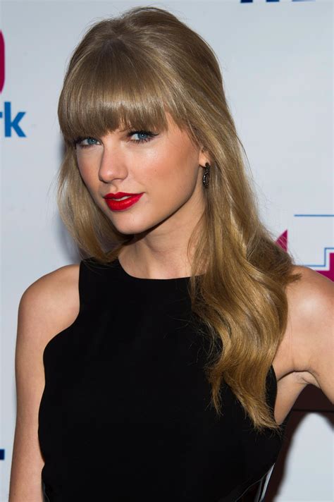 21 åriga Keitra Jane är Taylor Swifts Lookalike