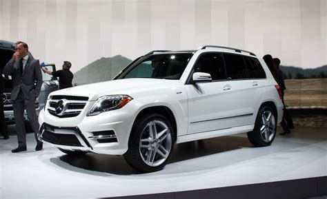 This car has received 5 stars out of 5 in user ratings. 2013 Mercedes-Benz GLK350 / GLK250 BlueTec - News - Car and Driver