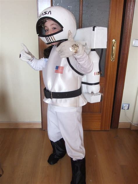 El Taller De Sarivan Disfraz De Astronauta Casero Disfraz De