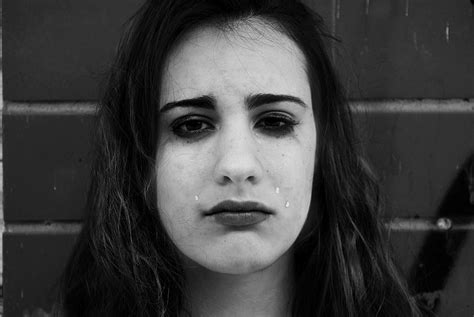 Fondos de pantalla : Bw, blanco, Blanco, niña, Chica, triste, expresión