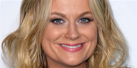 Heres A Supercut Of Amy Poehler Freestyle Rapping On Comedy Bang