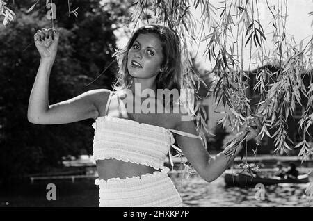 Model Joanne Latham 25th July 1977 Stock Photo Alamy