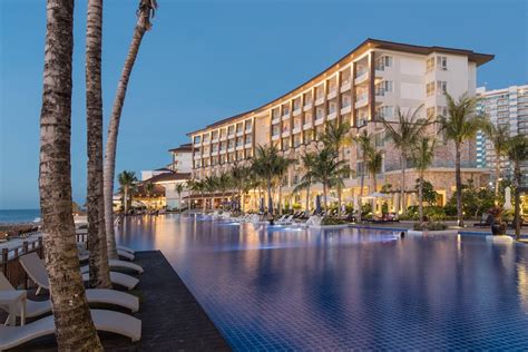 Dusit Thani Mactan Cebu Resort Qantas Hotels