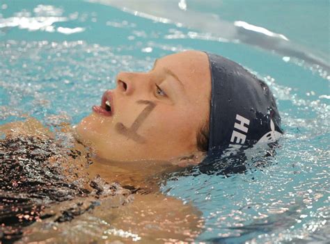 Darien Wins Fciac Girls Swim Title As Records Fall