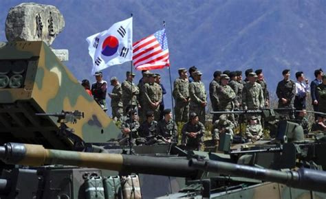 كوريا الجنوبية والولايات المتحدة تجريان تدريبات عسكرية مشتركة الشهر الحالي